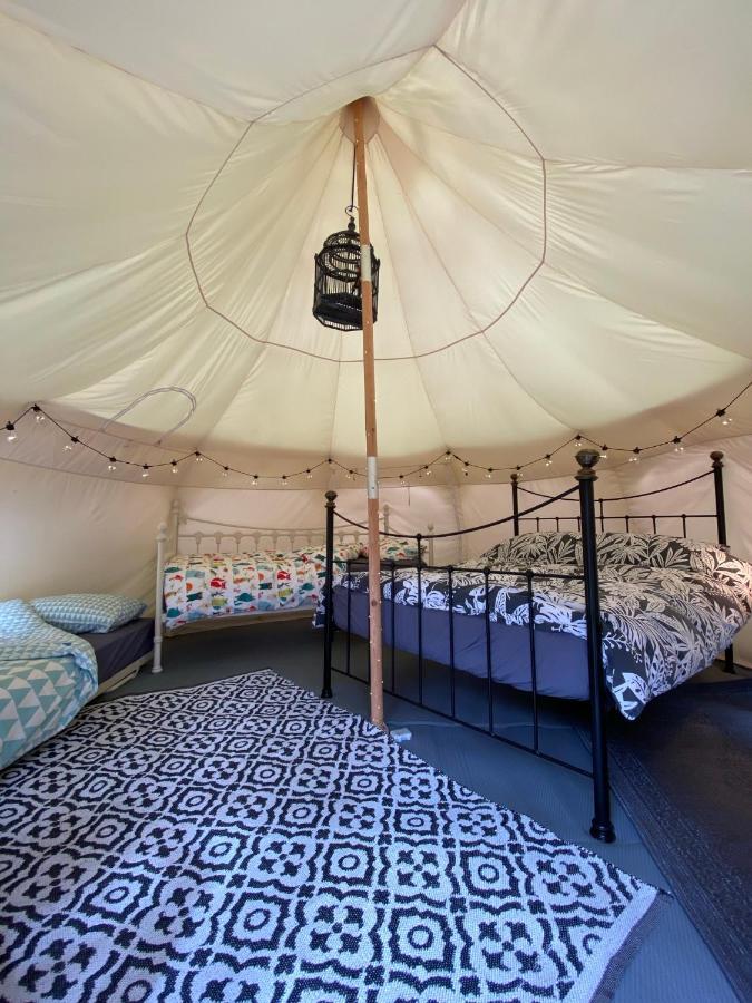 Secret Garden Glamping Hotel Lymington Ngoại thất bức ảnh